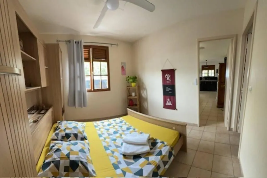 Ti Sucrier Jaune - Douceur Caraibe Vue Mer 0*, Le Carbet Martinique